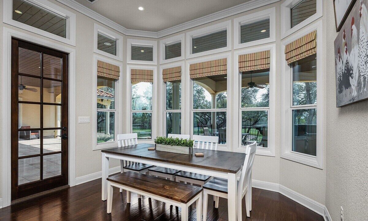 Garden Ridge House | Monthly Stays | Large Families | WIFI