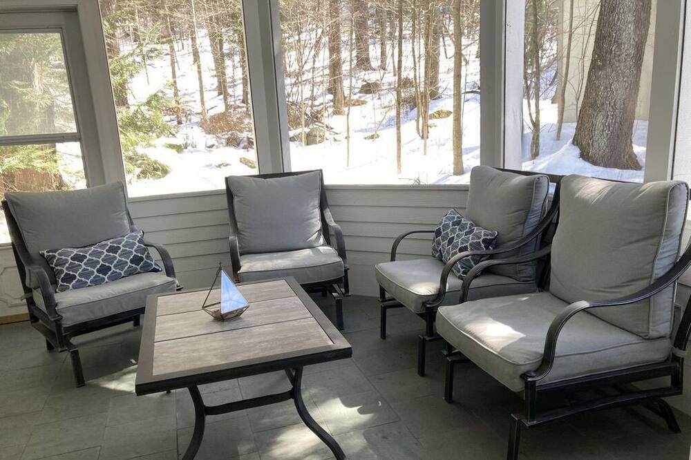 Hanover House | Hanover Home -Walkable to campus