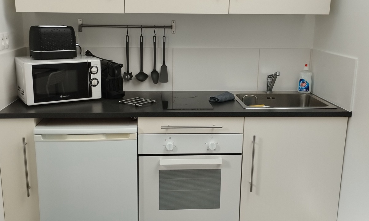 Saint-Quentin Apartment | Le Champs-elysées Duplex Wifi