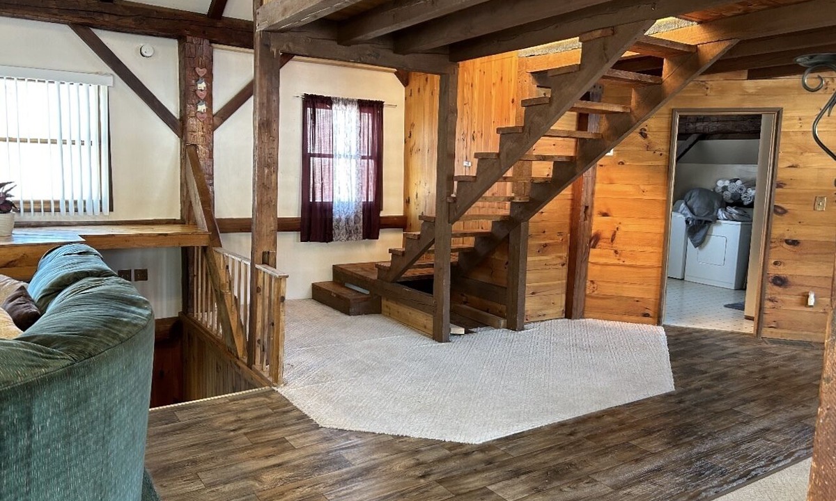 Deer River House | Brantingham Ice Barn