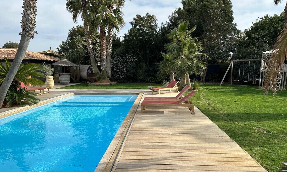 Candillargues House | Lovely family home with pool