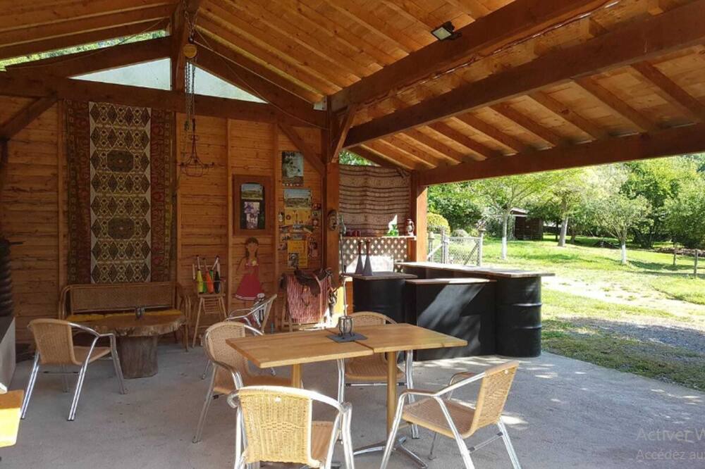 Sedeilhac House | Homerez - Beautiful bungalow for 4 ppl. with terrace at Sédeilhac