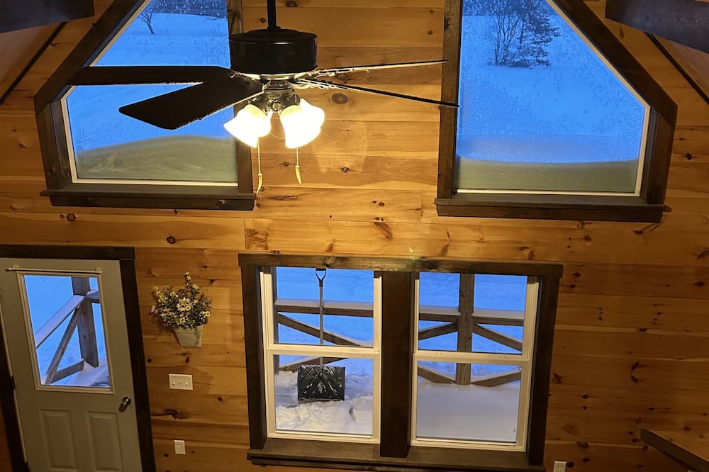 Jackman Cabin | Three bedroom cabin