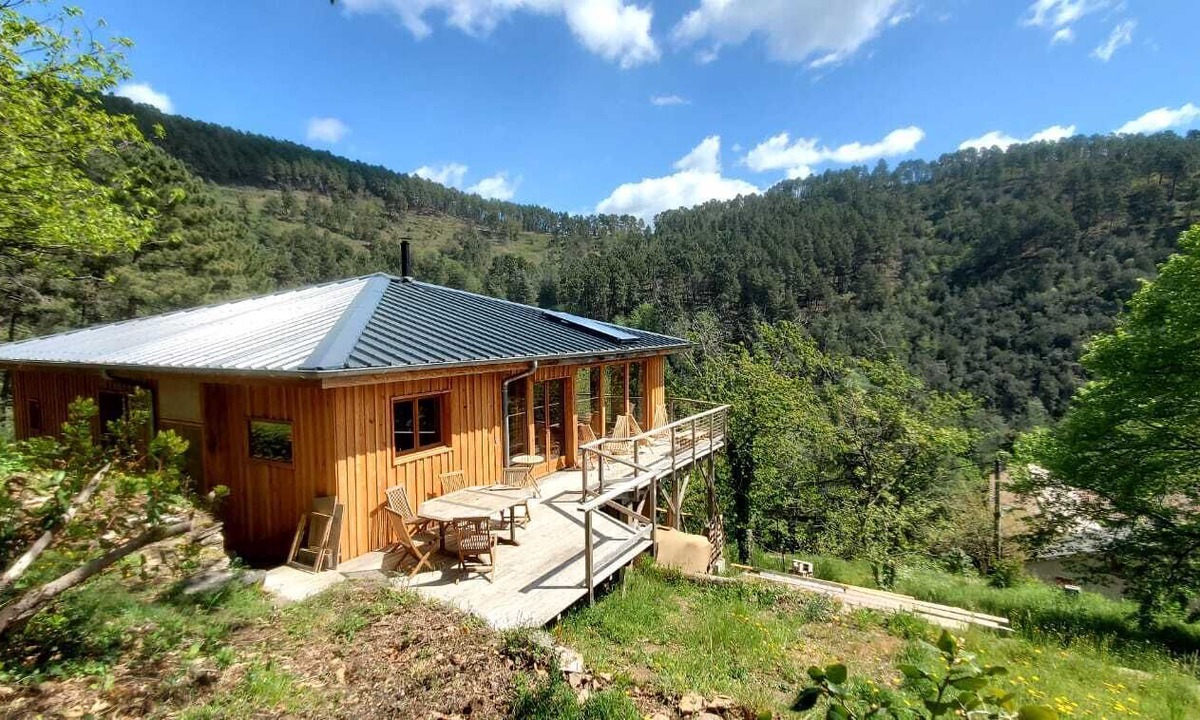 Chambon Ski Chalet | La Colline Vagabonde, Maison Bois Pilotis, Rivière