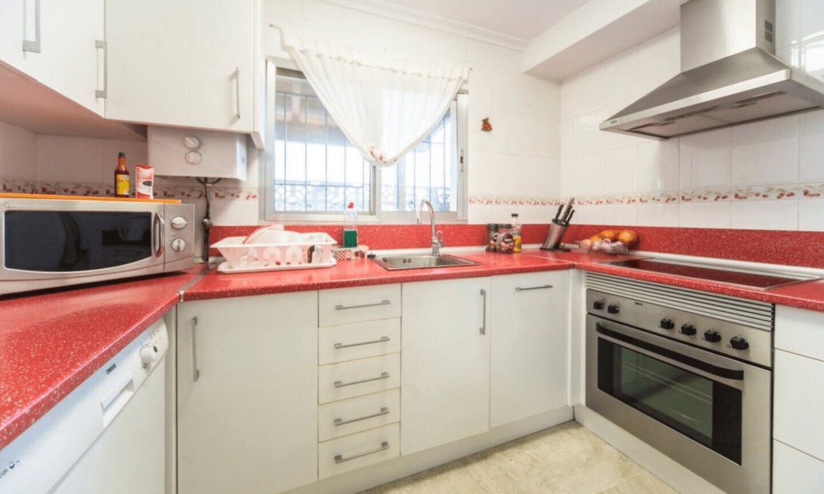 Lliria Ski Chalet | Charming Villa in Lliria w/ Private Pool & Garden