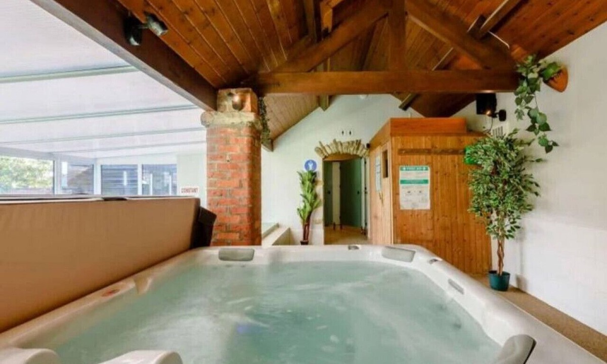 Newton-on-Rawcliffe Apartment | Modern cottage w pool in North Yorkshire