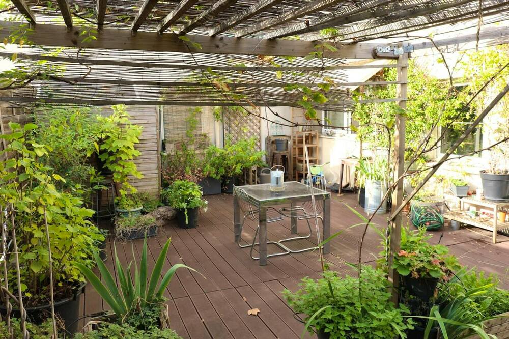 Bagnolet Apartment | Homerez - Beautiful apartement for 4 ppl. with terrace at Bagnolet