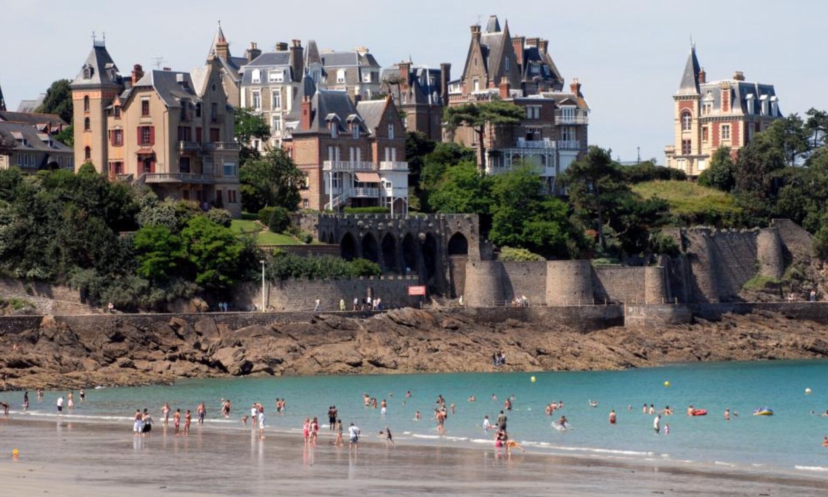 Cotes d'Armor Cabin | Maison de Pêcheur Unique ! Comme sur un Bateau!