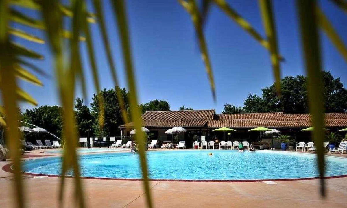 Rocamadour Ski Chalet | Chalet 3 étoiles - Piscine - eeebae