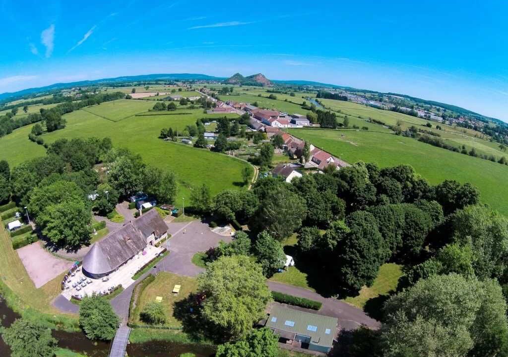 Autun House | Camping 3 étoiles - eeiihb