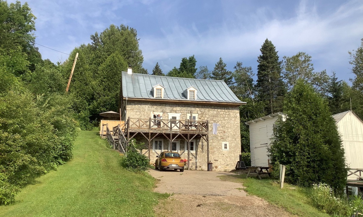 Saint-Paul Ski Chalet | Hébergement-Charlevoix - ART-4
