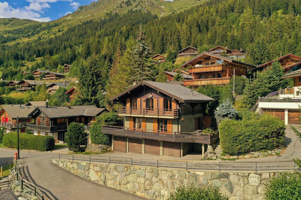 Verbier Ski Chalet | Chalet "alexandre" Parfaitement Situé sur les Hauteurs de Verbier