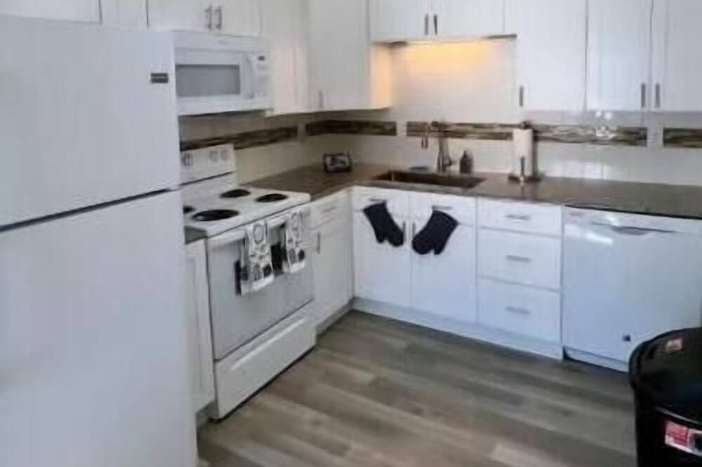 Indian Trail House | Delightful & Comfy Home