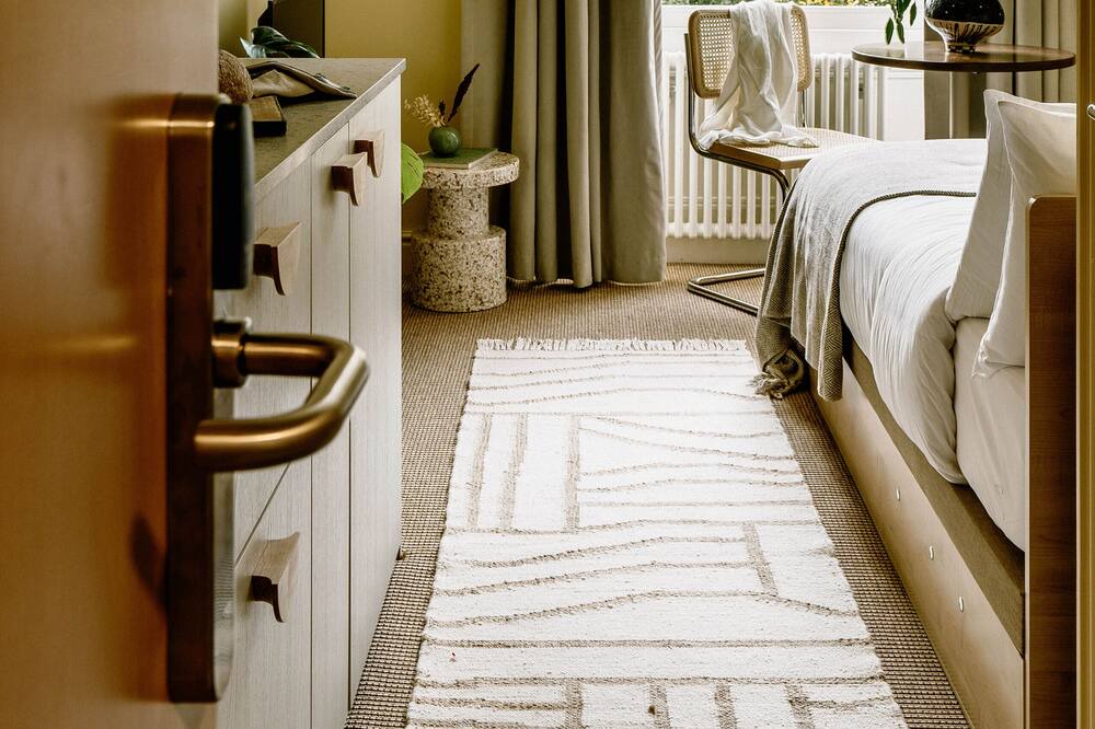 Thamesmead East Apartment | Primrose Hill Studio #58