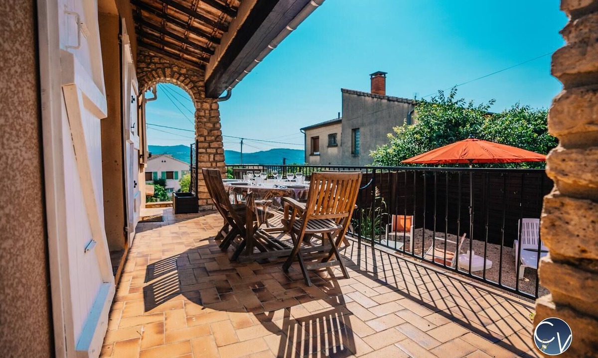 Goudargues House | Maison Pour 6 Personnes à 500 m du Centre du Village