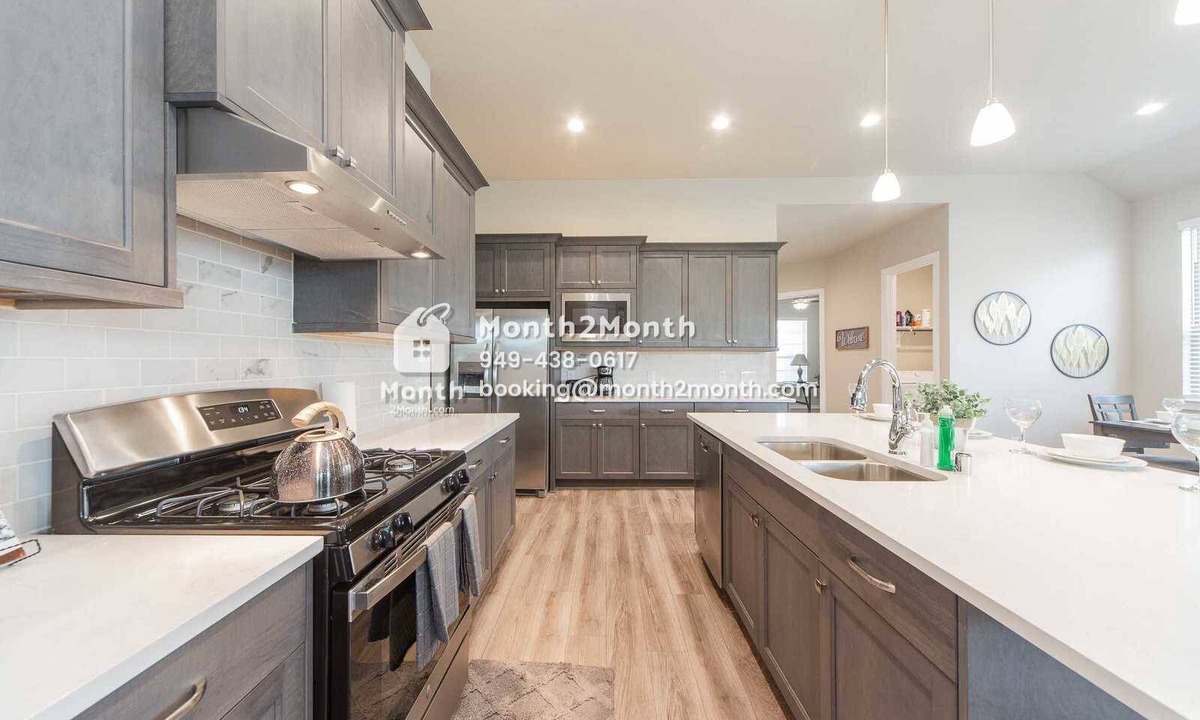 Sienna Plantation House | Stunner of Sienna #41138