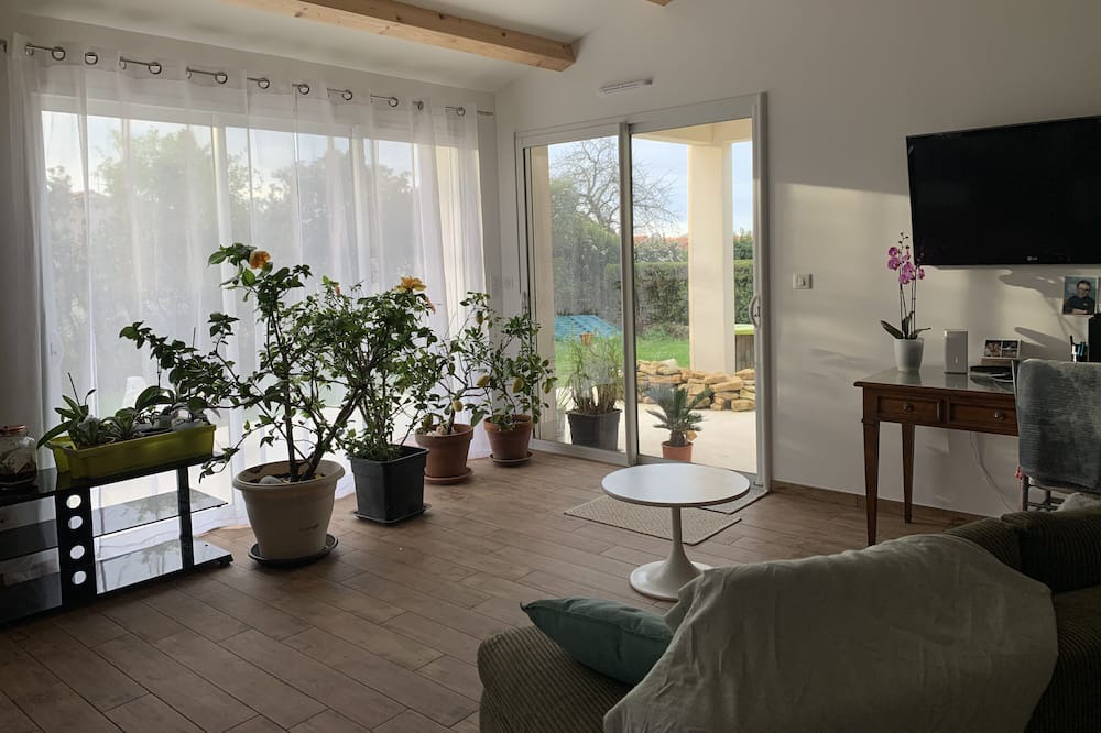 La Jarrie House | Maison Neuve Proche de La Rochelle