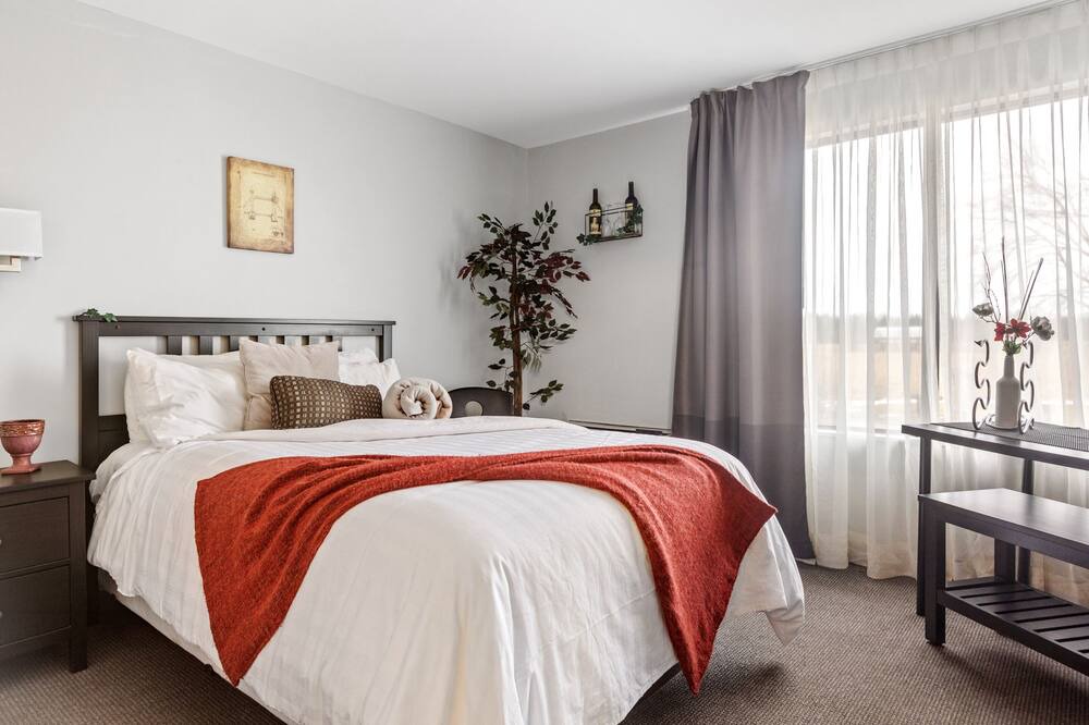 Casselman Bed & Breakfast | Restauparc Motel Offers Comfort, Convenience and Restaurant Amenities