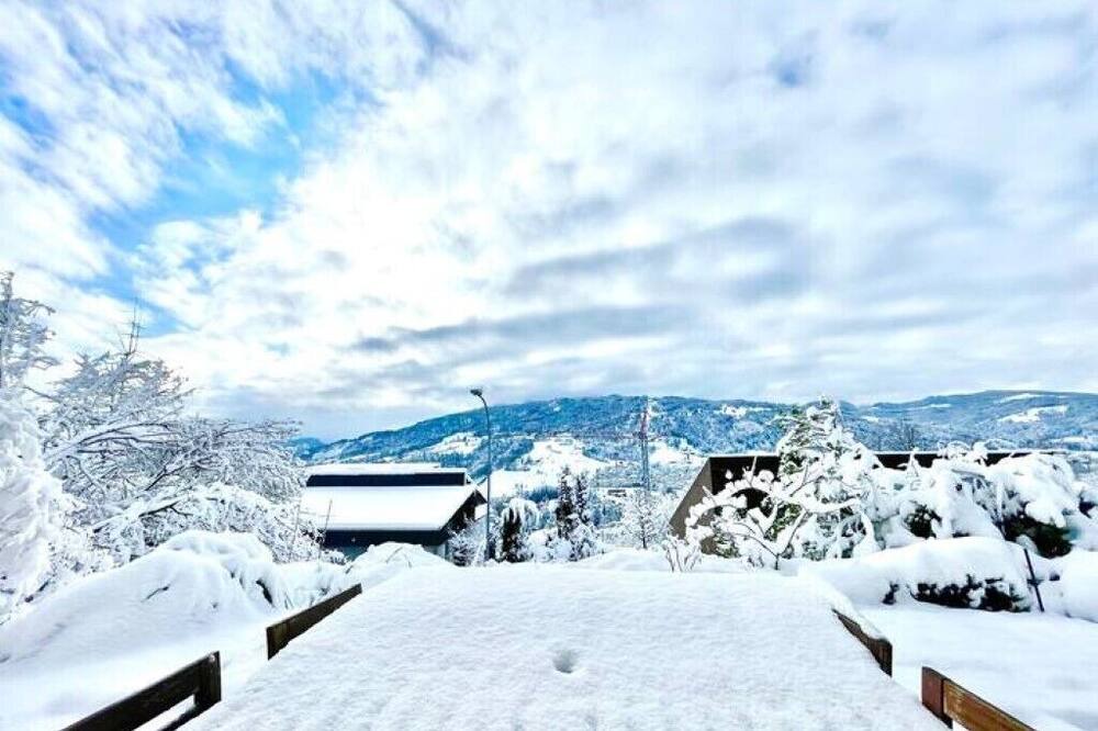 Kriens Apartment | Top Aussicht-pilatus-sonnenberg