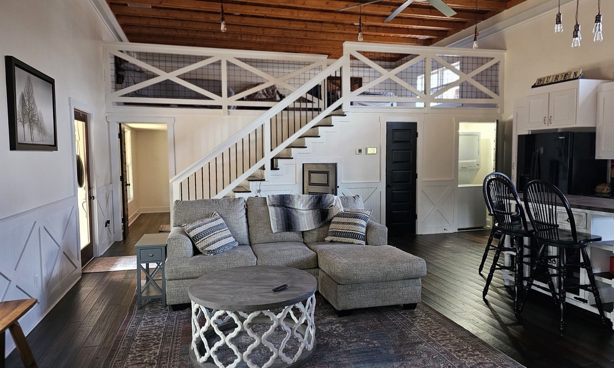 Rutledge Cottage | Cozy Rutledge Cottage