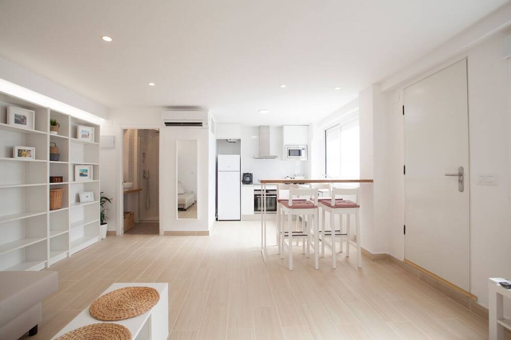 Penya-roja Apartment | Casa Nueva Cerca de Ciudad Artes y Playa
