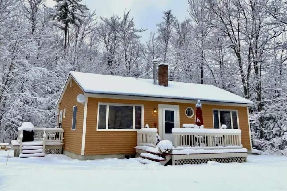 Sugar Hill Cabin | New! Toad Hill Hideaway Mountainside Cabin