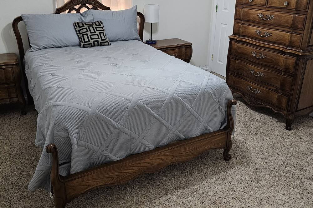 Fritch House | Always welcome at Ridgeland! Enjoy a peaceful stay in a quiet neighborhood!