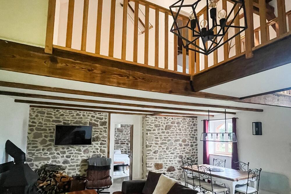 Gavray House | La Maison Gavraise