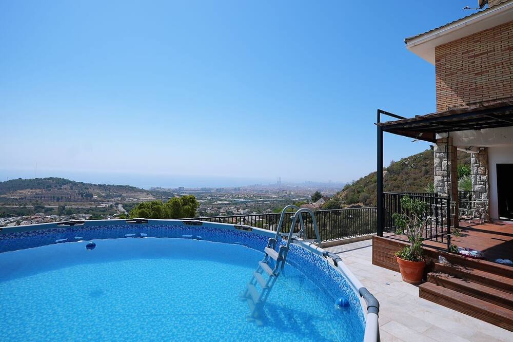 Mas Ram House | A+ View Private Terrace | Private Pool | Family Fun