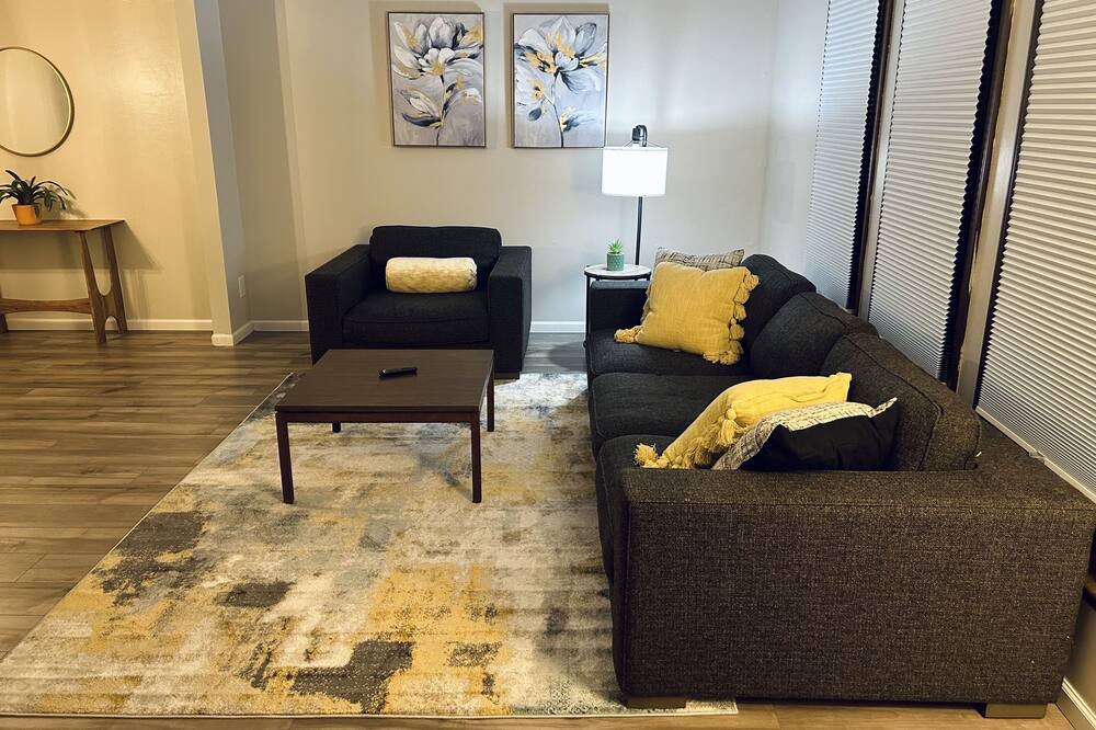 Topeka House | Spacious and unique space perfectly located in the Kansas capital city!