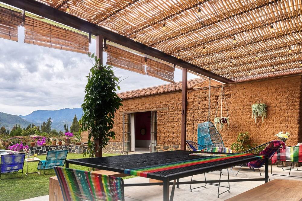 Malinalco Villa | Casa Sol Pool with mountain view
