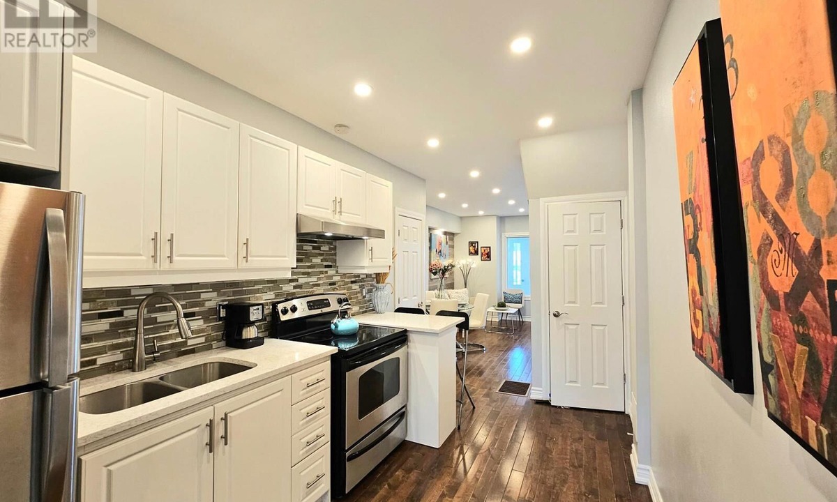 Oakwood Village House | Midtown Toronto amazing central location , cozy whole house