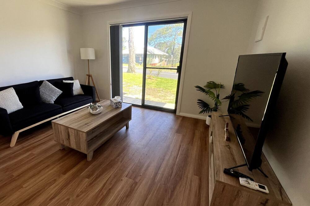 St. Georges Basin Apartment | Bayside on Tasman - Great Location!