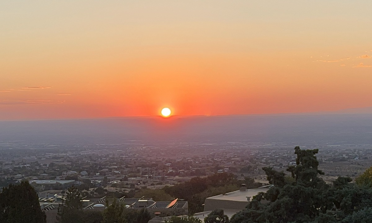 Sandia Heights North Apartment | Next to Sandia Tram, base of Sandia Mountains, great views. Pool, Pet friendly.