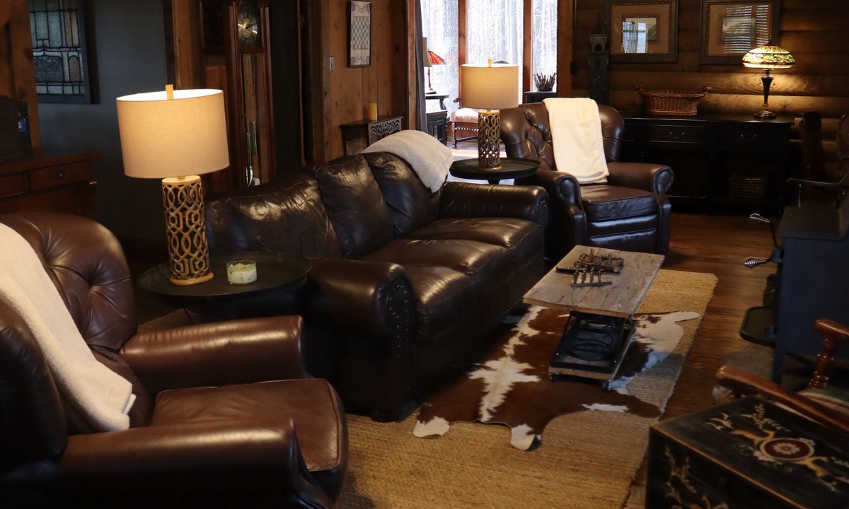 Calhoun Cabin | Holland House Cabin