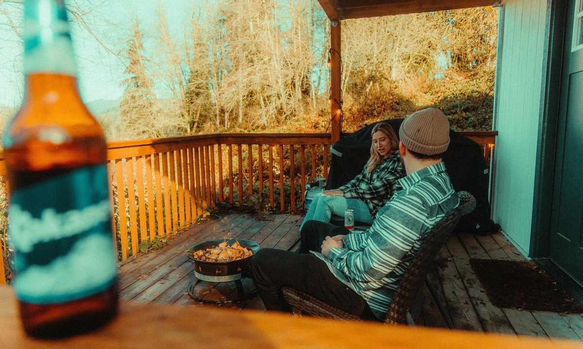 Arlington Cabin | Modern PNW cabin surrounded in wooded forest with a private pond
