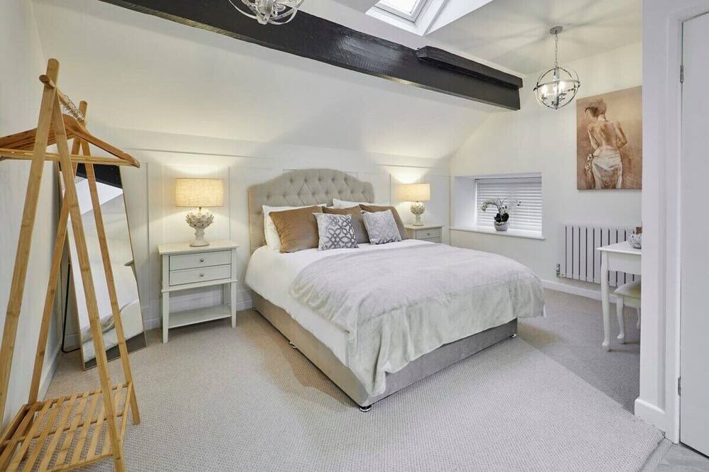 Chapel en le Frith Apartment | Host & Stay | Eccles Retreat