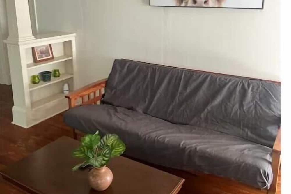 Murray Hill House | 3/1 Historic Charmer in Murray Hill with Laundry