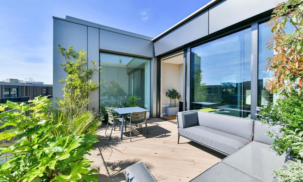 White City Apartment | Three bedroom luxury apartment