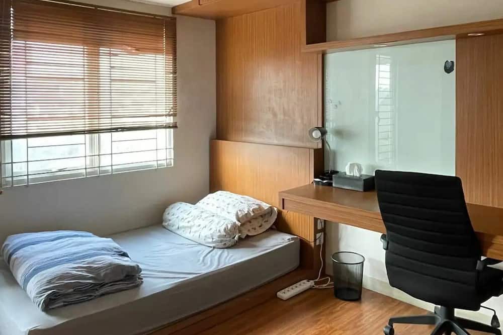 Sukajadi Apartment | Cozy Studio-Sized Room at Galeri Ciumbuleuit Apt 2