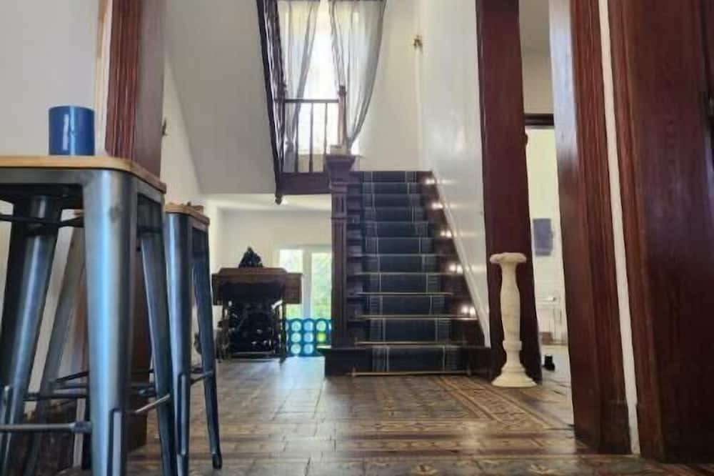 Feignies House | Châteaux d hot