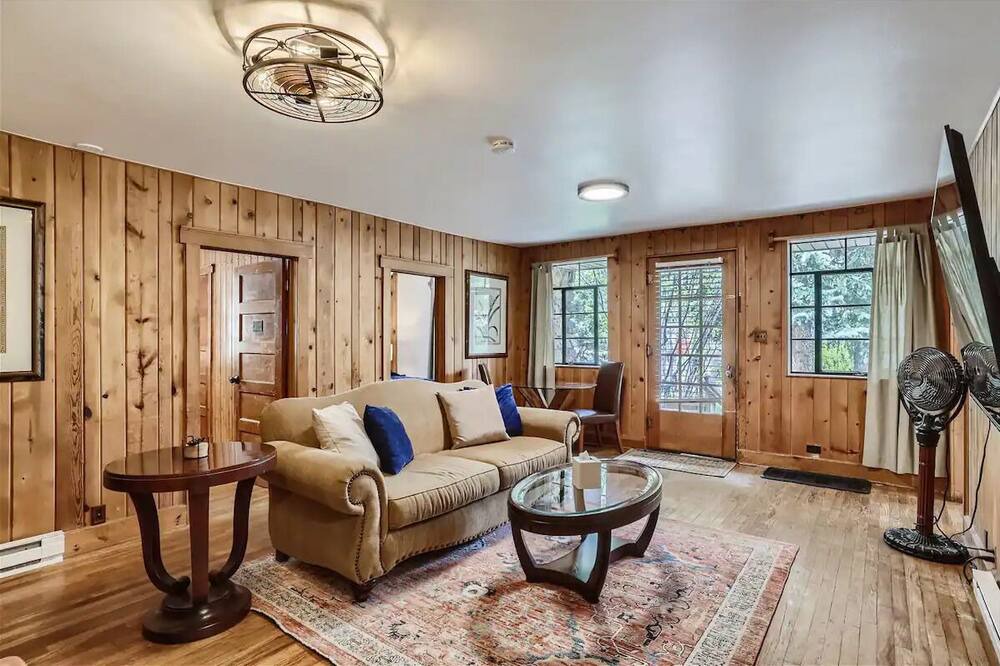 Idaho Springs Condo | Keystone Creekside Mountain Condo