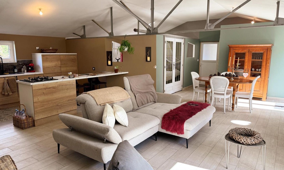 Cour-Cheverny Cottage | Charming lodging, pets welcome - 2 guests