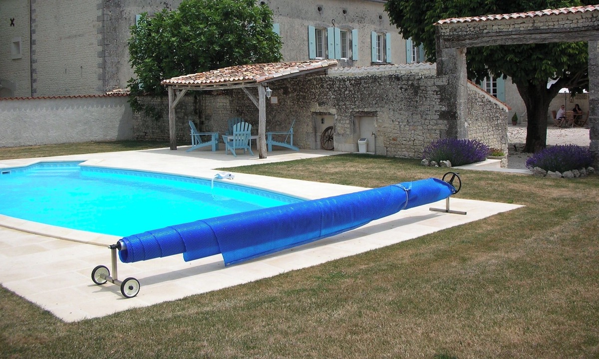 Saint-Palais-du-Ne House | Charentaise cottage - private swimming pool