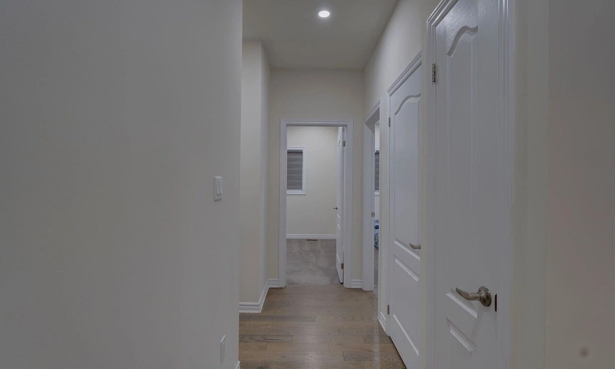 Beaverton House | Modern Lake Simcoe Retreat | Stylish 3BR Bungalow Sleeps 6
