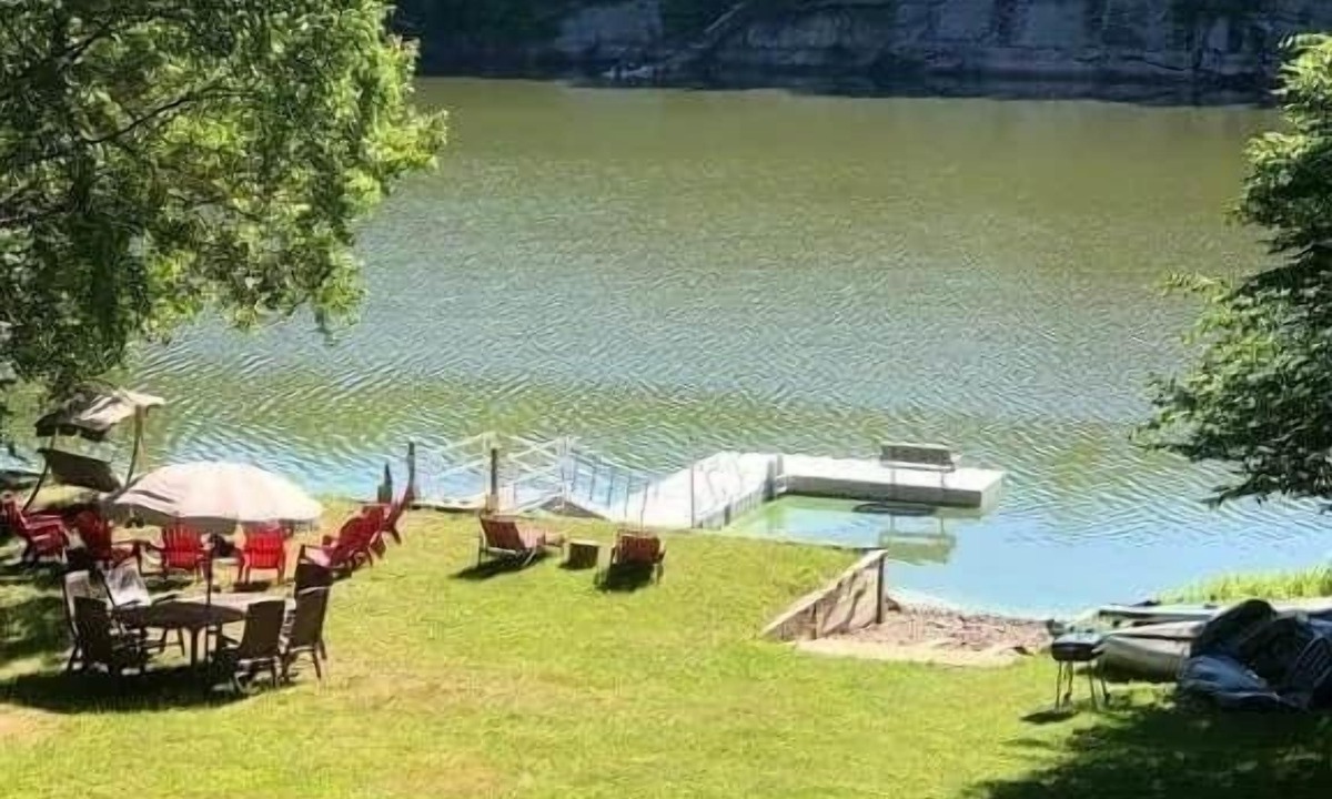 Mongaup Valley House | Lakefront Villa! Sleeps 14, Hot tub, boats!