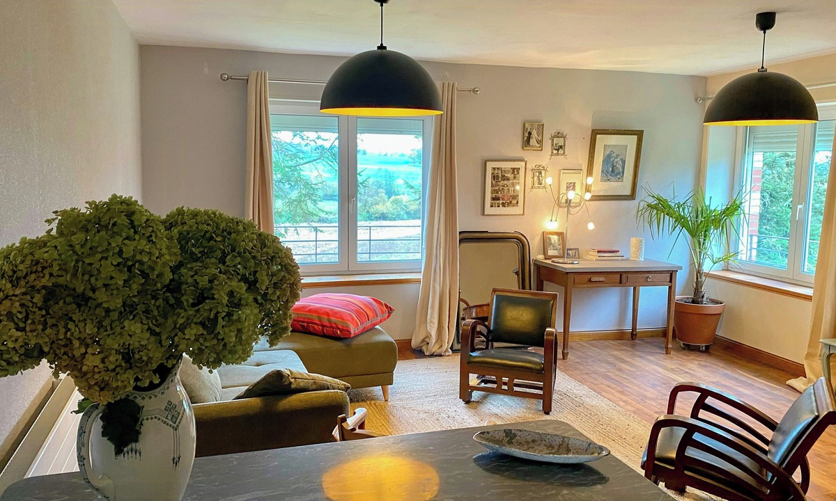 Moulins-le-Carbonnel House | Family home in the Alpes Mancelles