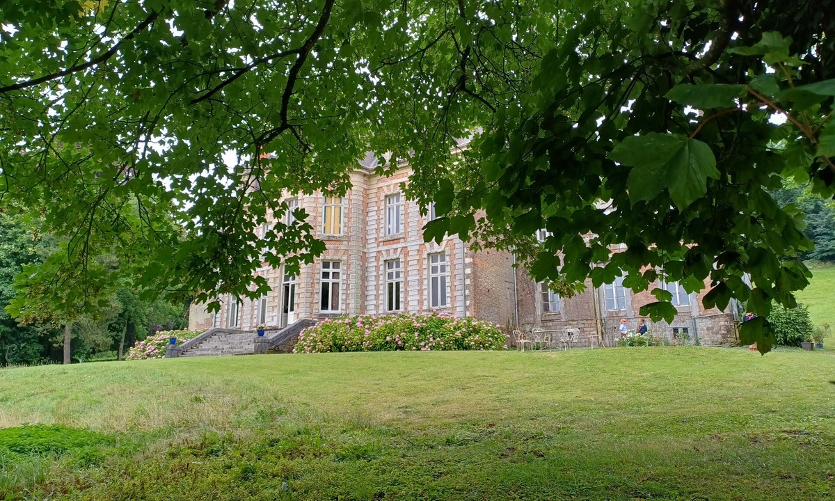La Calotterie Bed & Breakfast | Bed and breakfast close to Le Touquet and the beaches. 140cm bed, breakfasts.