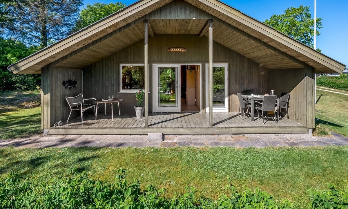 Allingabro House | "Godwin" - 800m from the sea by Interhome