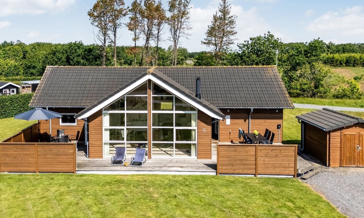 Haslevgarde House | "Eve" - 700m from the sea by Interhome